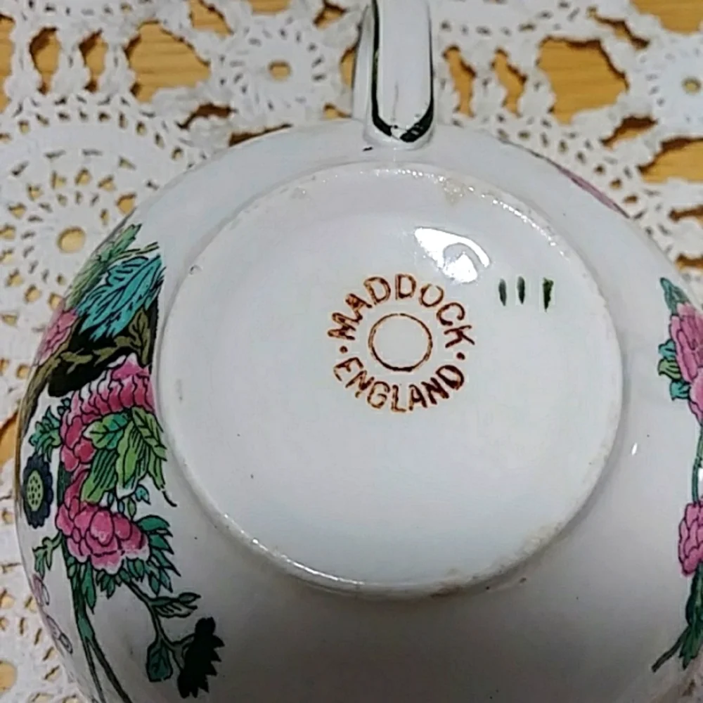 Maddock China, set of two vintage cups, Made in England